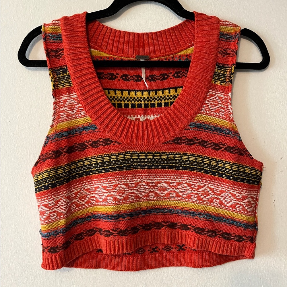 Free people knit crop top. Multicolor patterned top.